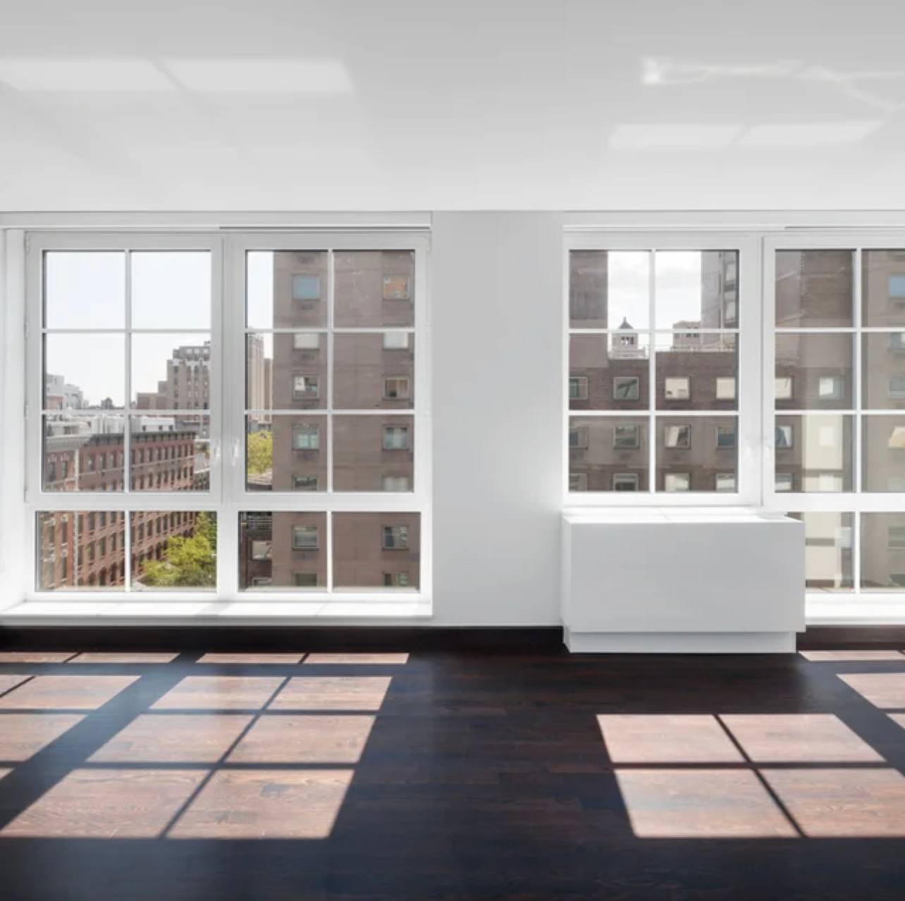 East Village Luxury Corner Apartment *No Fee*