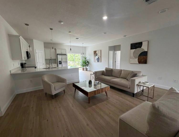 Modern Florida Living in the Heart of Dunnellon