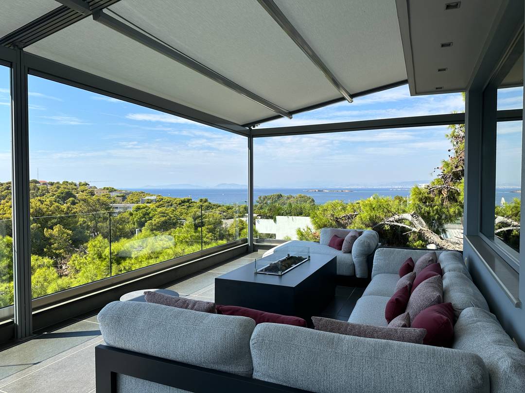 Fabulous unobstructed sea views from a 4th Floor Apartment in Kavouri