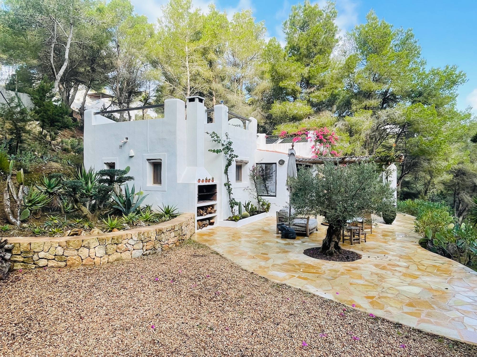 Charming And Renovated Villa For Sale In San José - Ibiza