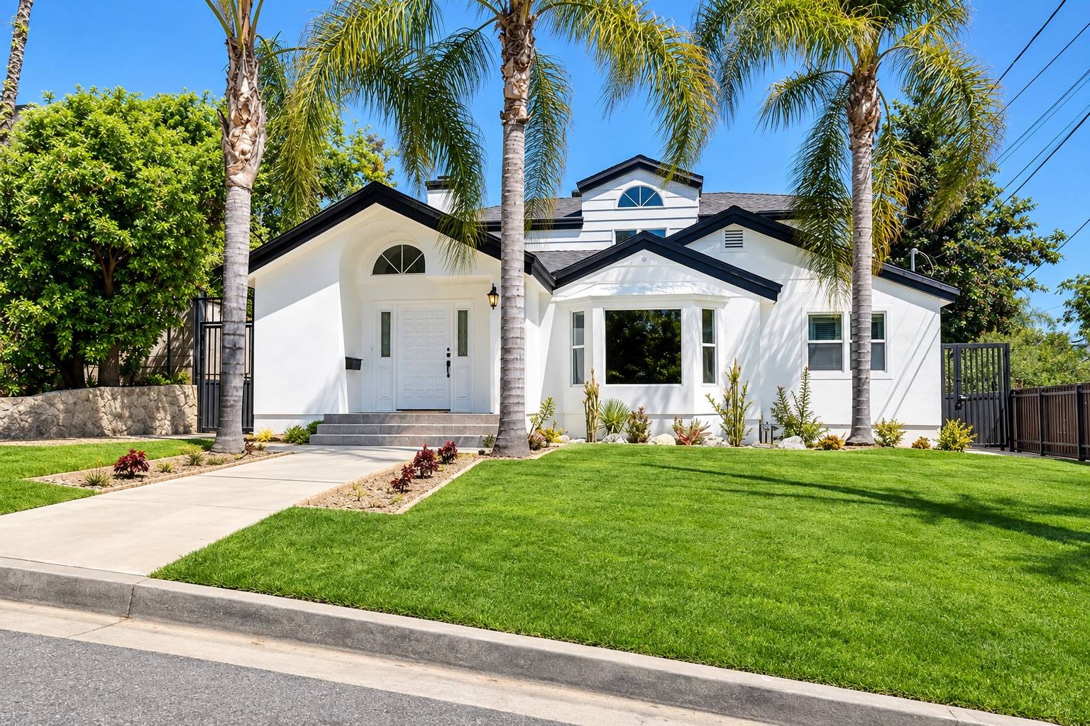 1412 N Louise Street, Glendale, CA 91207