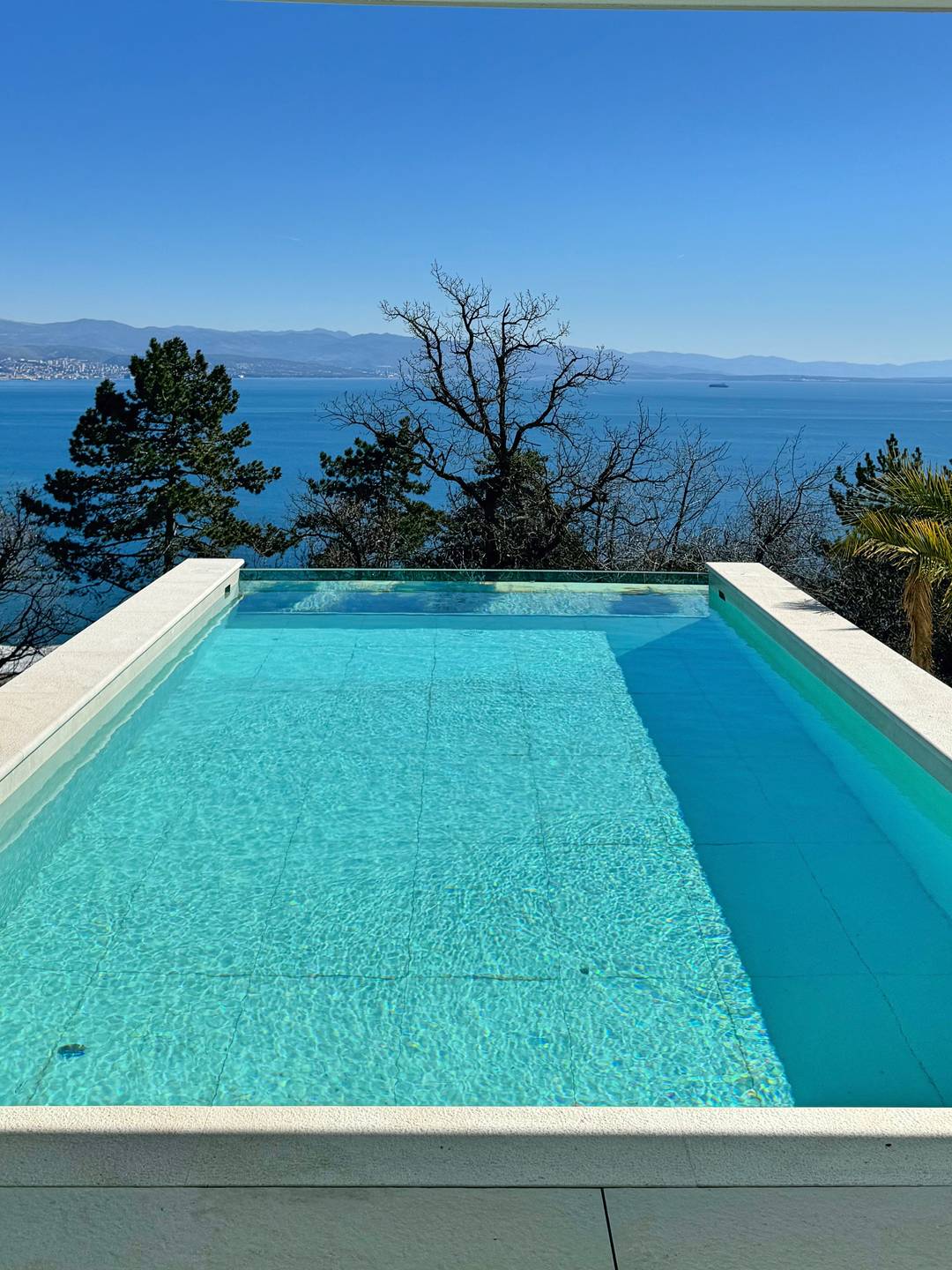 Contemporary Seaview Apartment with Private Pool - Opatija, Croatia