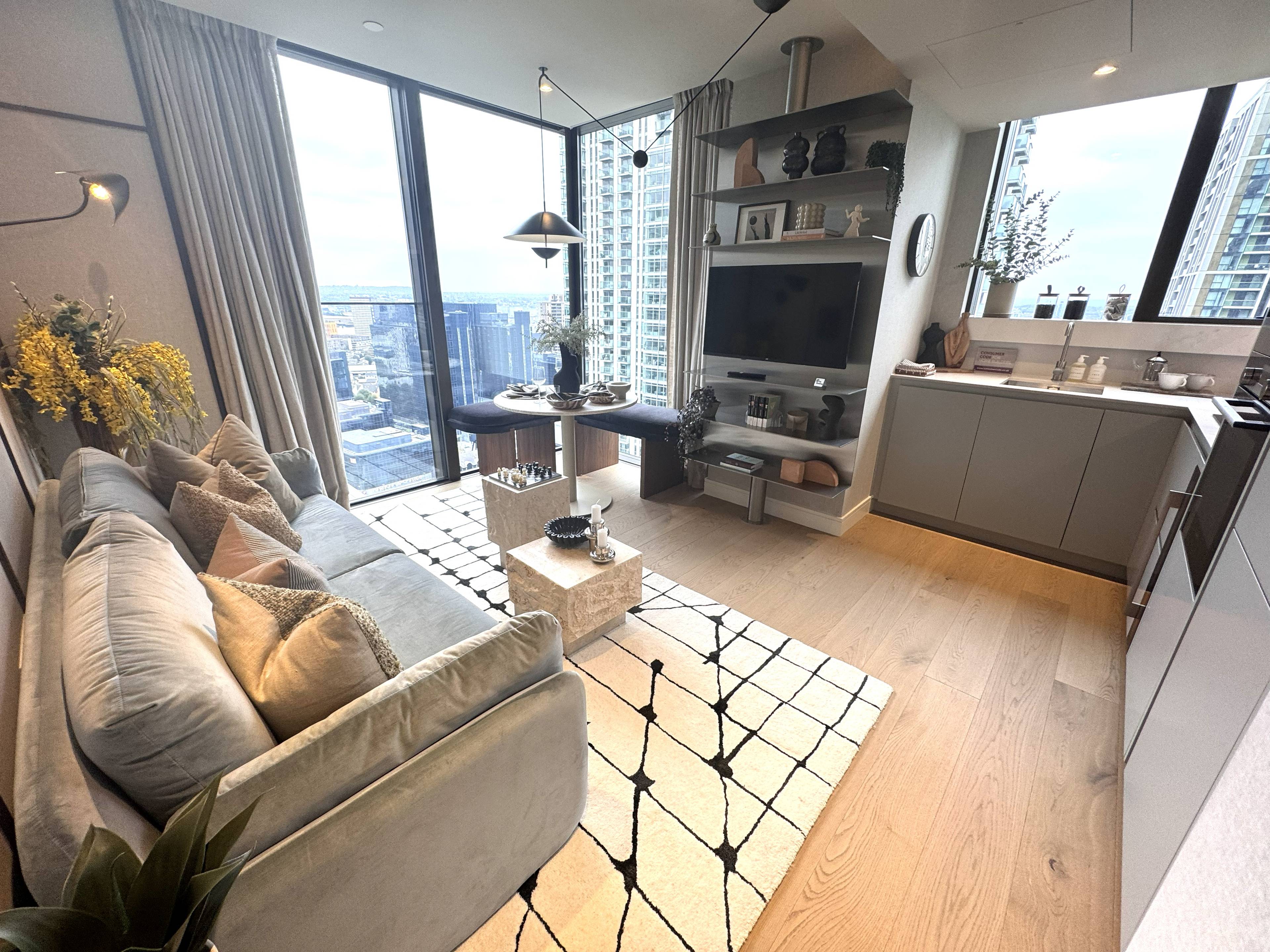 Stunning 1-Bedroom Infinity Suite with Study Canary Wharf, E14