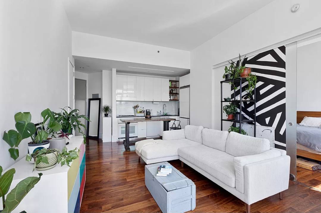 LOFTY MODERN DREAM WITH PRIVATE OUTDOOR SPACE - NO BROKER FEE - WASHER DRYER IN UNIT