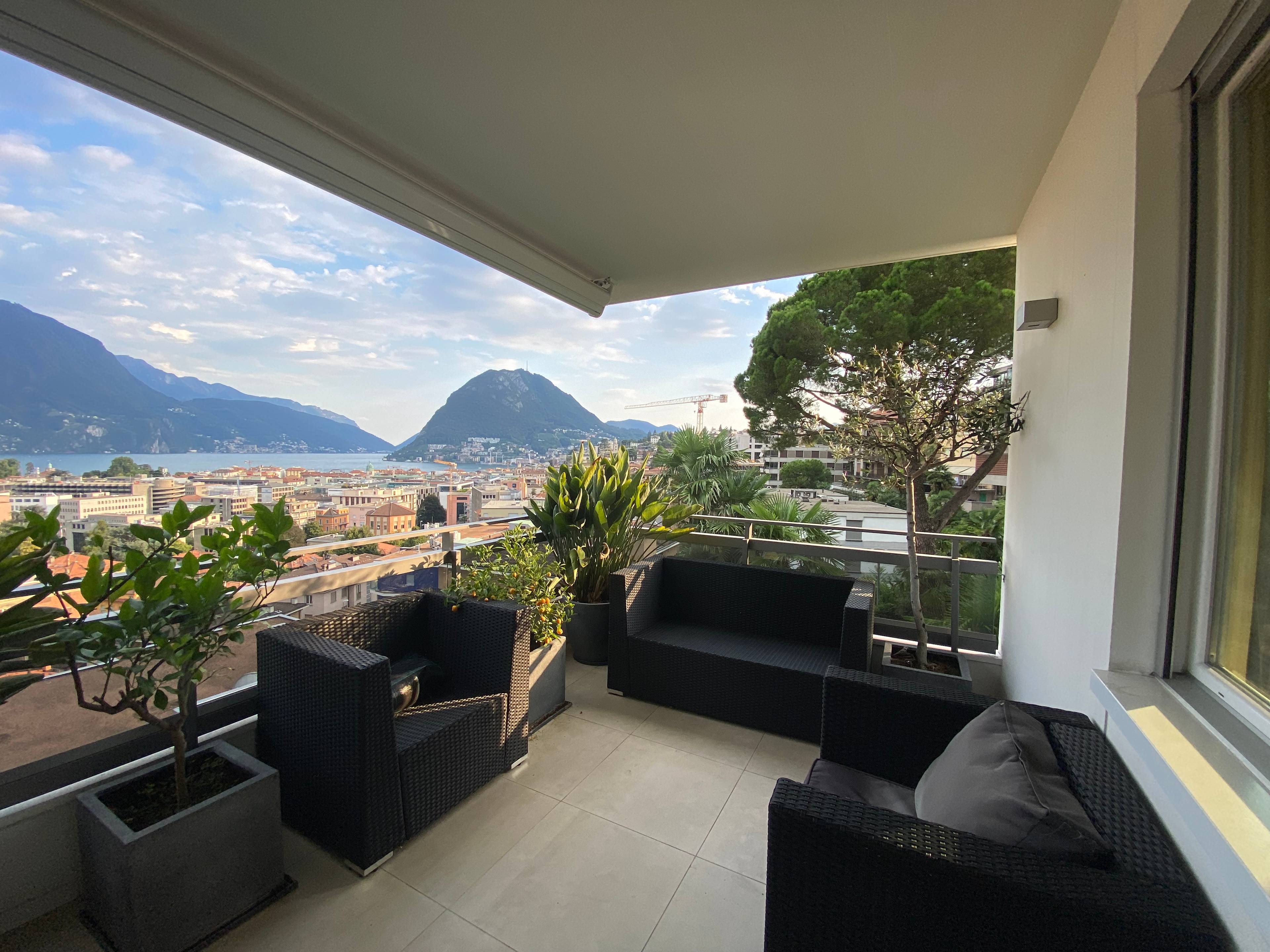 LUGANO APARTMENT LAKEVIEW