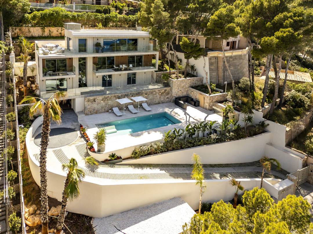 Exceptional Turn-Key Villa in Santa Ponsa, Mallorca | Indoor Spa, Infinity Pool & Italian Interiors