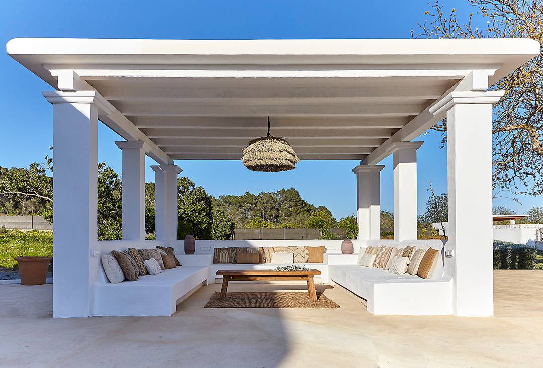 Villa in Ibiza – Your Luxury Retreat in Mediterranean Paradise