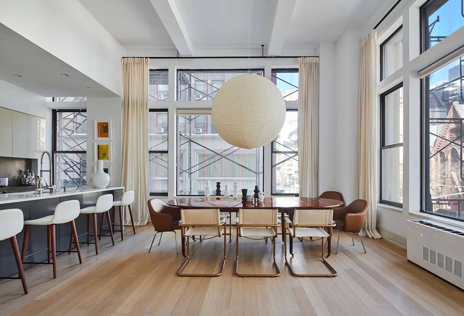 Luxury 2 Bedroom Rental at 260 Park Avenue South