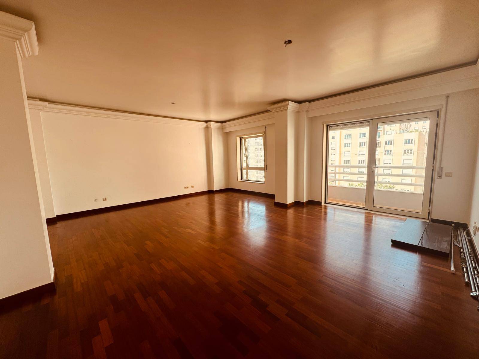 New Rental - Premium Area of Lisbon / Parque dos Príncipes