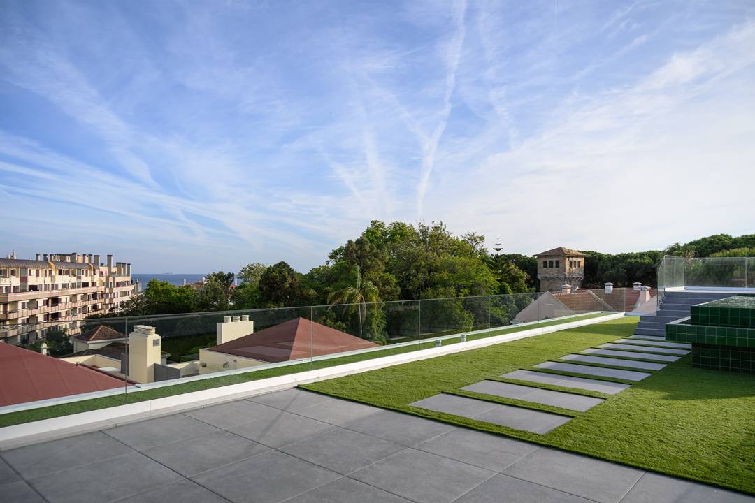 Exclusive Penthouse in the Heart of Estoril