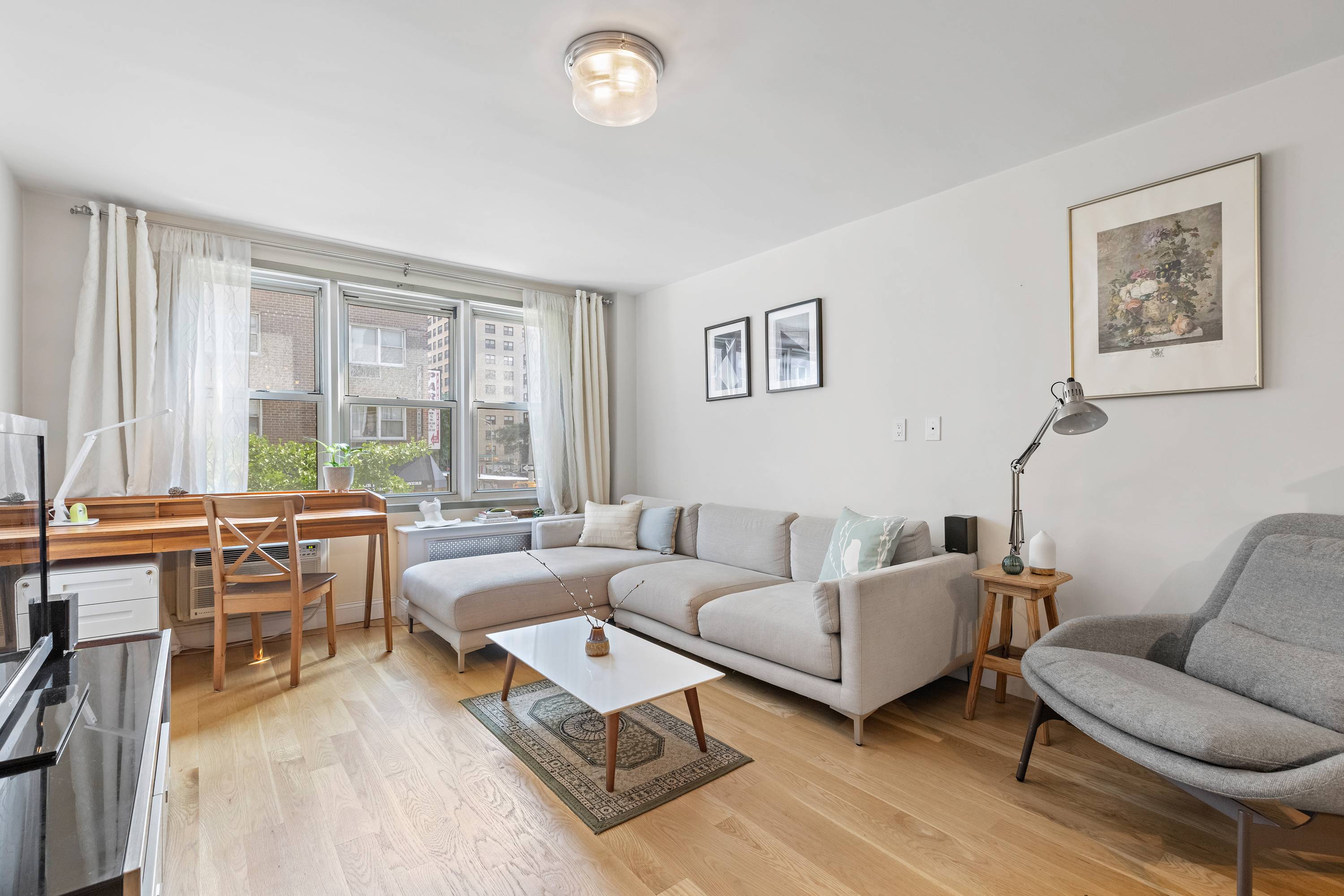 Beautifully Renovated Large One Bedroom Coop with Flexible Rules