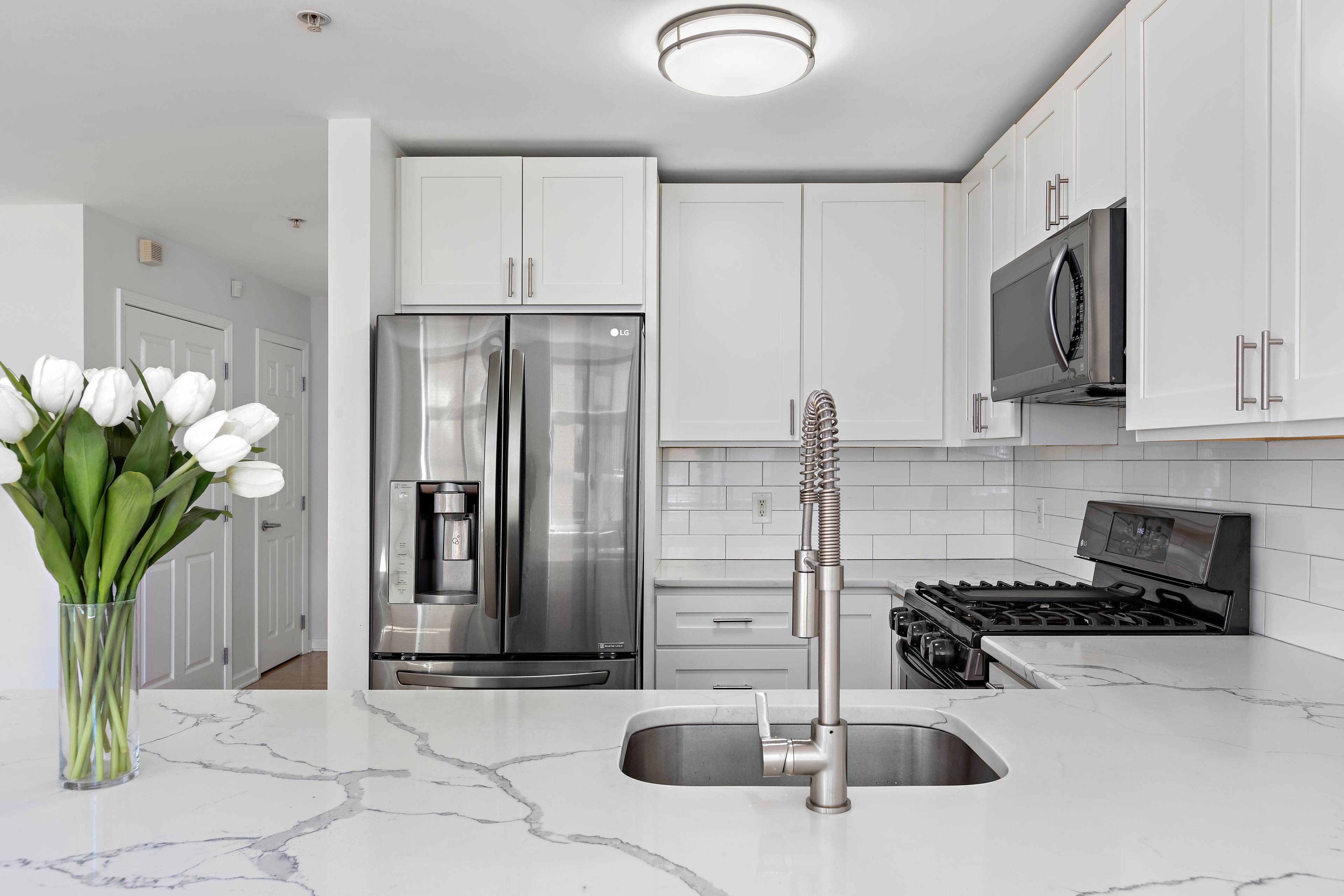 Modern 2 Bedroom Located in Powerhouse Arts District Downtown Jersey City
