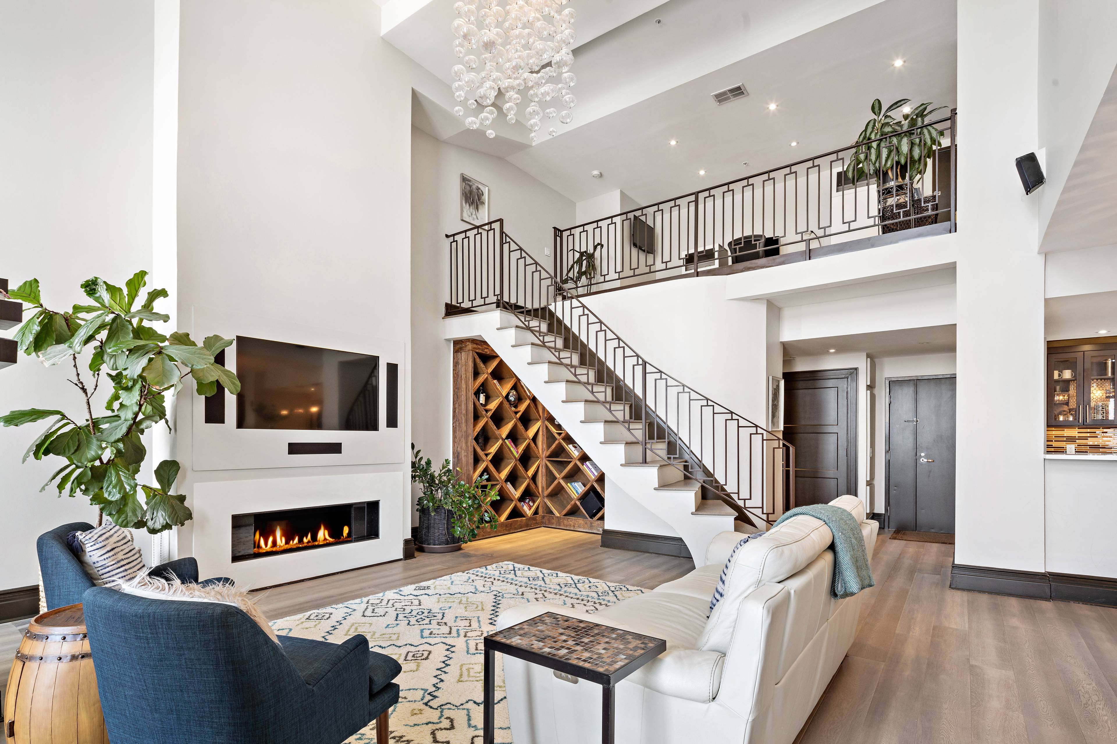 Jersey City Duplex With Parking!