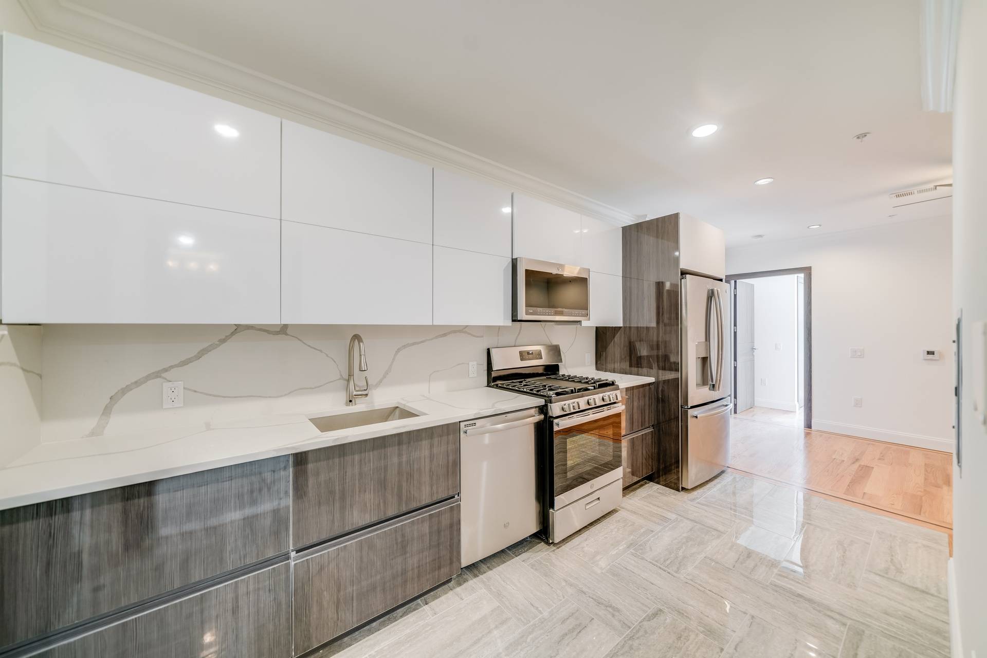 1 Month Free! 1 Bedroom Home in Newest Luxury Building in Journal Square Jersey City!