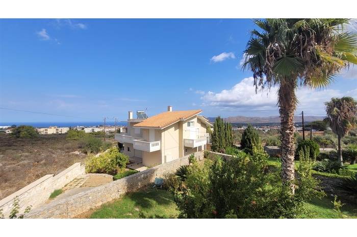 Excellent Detached Maisonette, 300sq.m