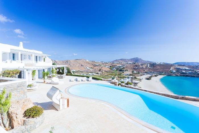 MAGNIFICENT SEAVIEW LUXURY  VILLA, IN MYKONOS.