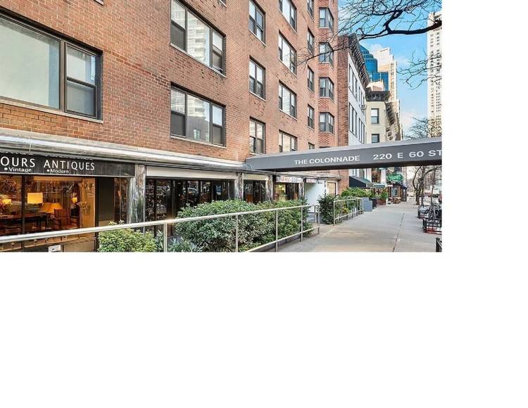~~220 E.60 St ~~Large Renovated One Br Condo Rental In Prime Location ~~ DM Building ~~