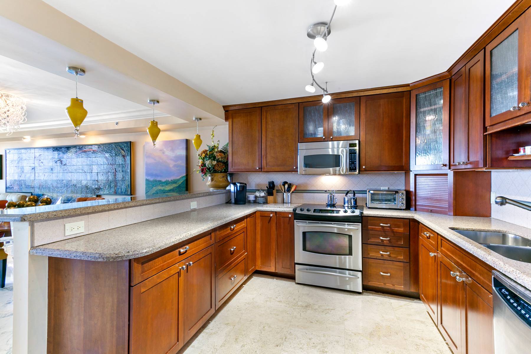 2480 Presidential Way, #1204, West Palm Beach, FL 33401