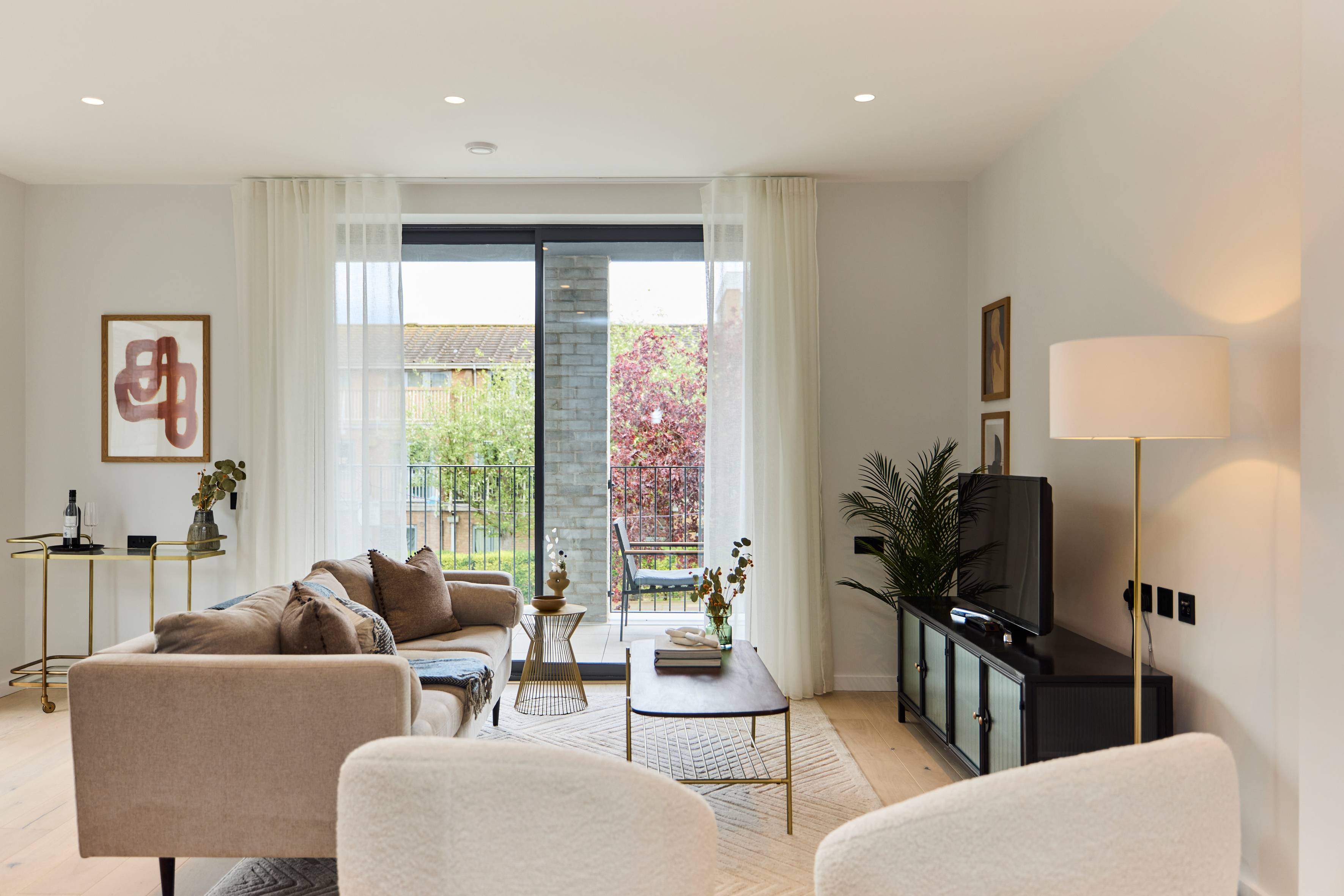 Stylish Brand-New One-Bedroom Apartment for a Sleek Urban Retreat in Lively Kilburn