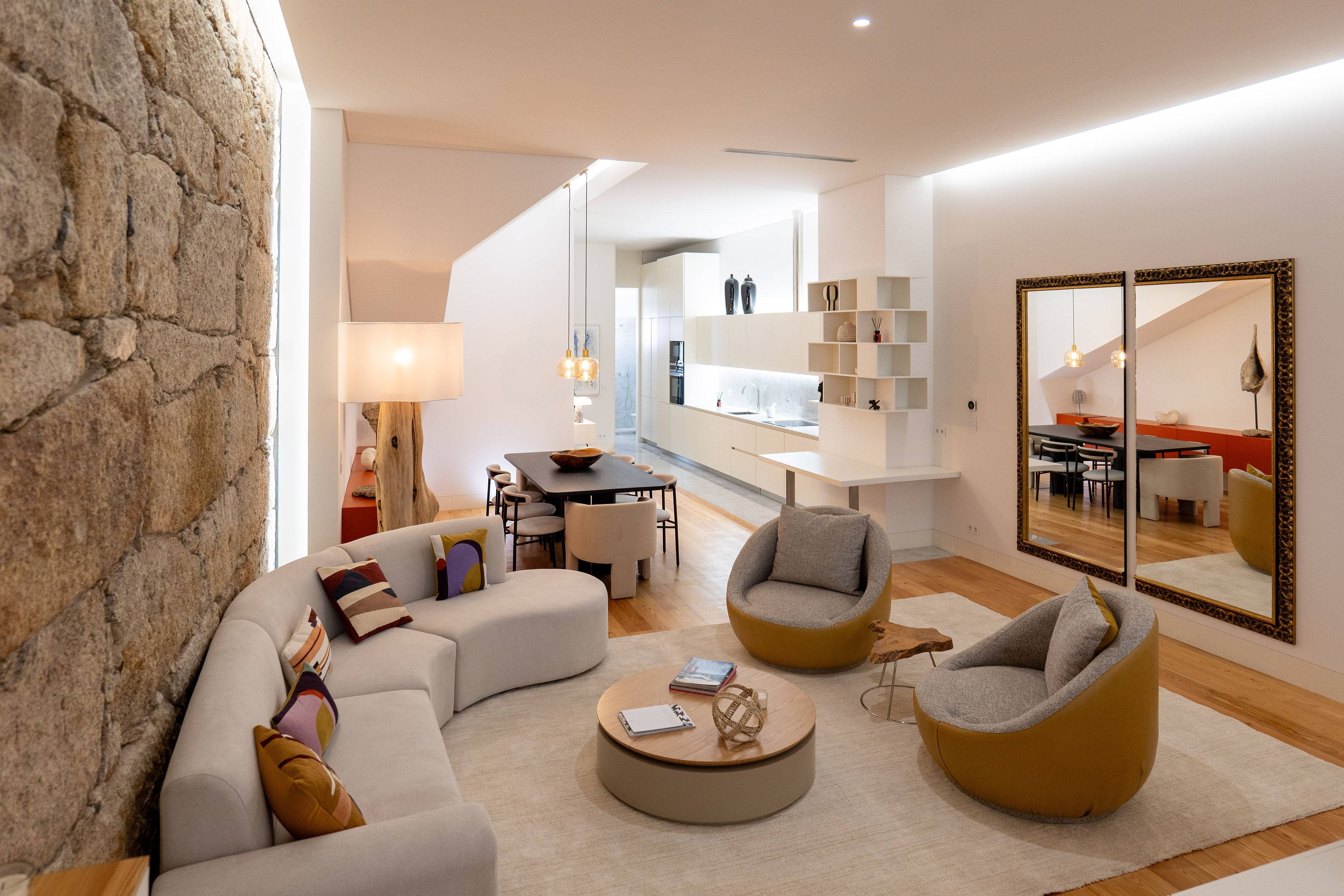 Dream Garden Loft | 2 + 1 bedrooms | in Porto city center, Portugal.