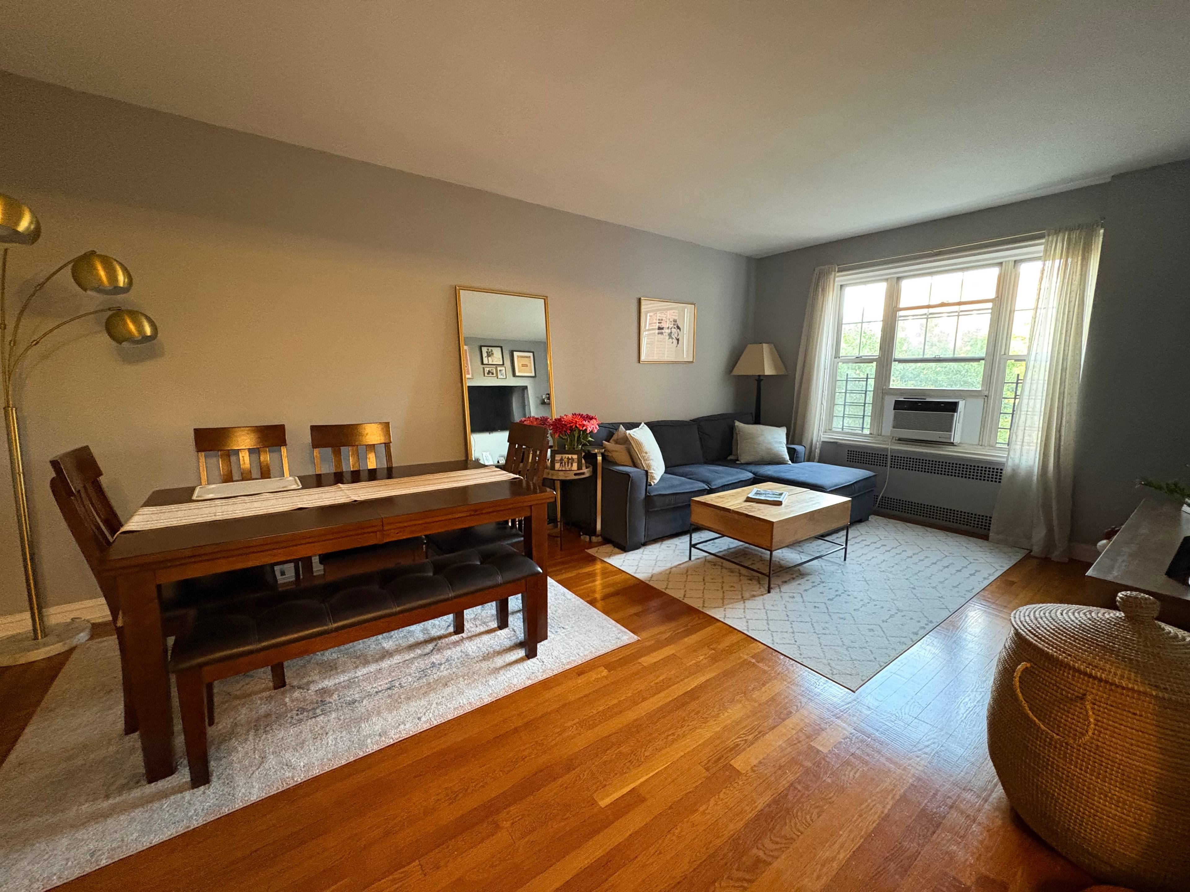 Large 1 bedroom in Full Service Building Forest Hills
