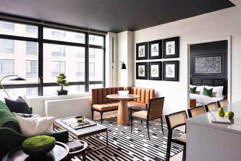LIC Luxury Pent House Residence (No Fee)