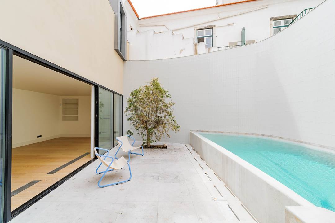 Contemporary design T2 apartment with private pool