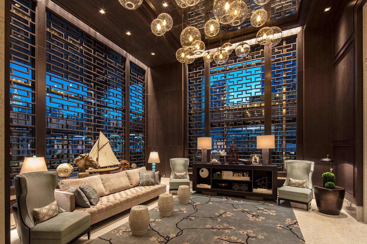 RENTAL 10th AVE BETWEEN W40TH ST & W41ST BEAUTIFUL HUDSON YARDS TIMES SQUARE HELL'S KITCHEN MIDTOWN WESTSIDE
