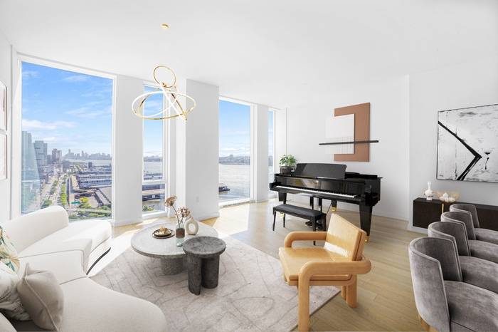 Hudson River & Skyline Views from Every Room – XL 1BR at One Waterline Square