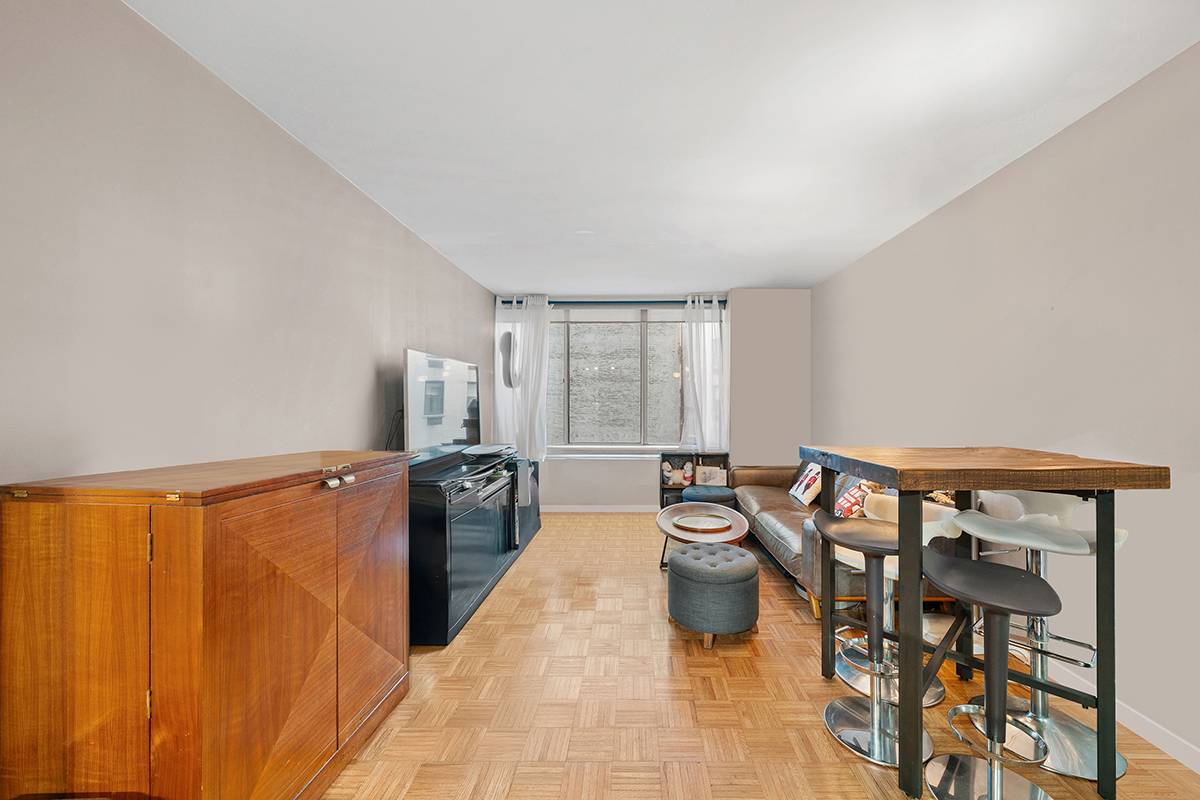 Luxury Living in Lincoln Center – One Bedroom Available Furnished*