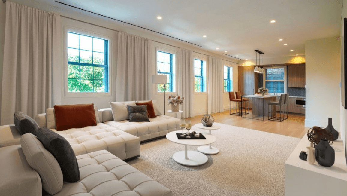Beautiful top floor three bedroom apartment w/ three full bathrooms, looking directly into Central Park! No Fee!