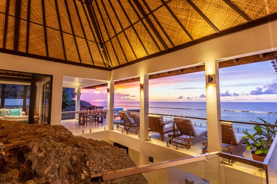 Luxury 3 Bedrooms Villa In The British Virgin Islands — Maxi & Mini Cooper