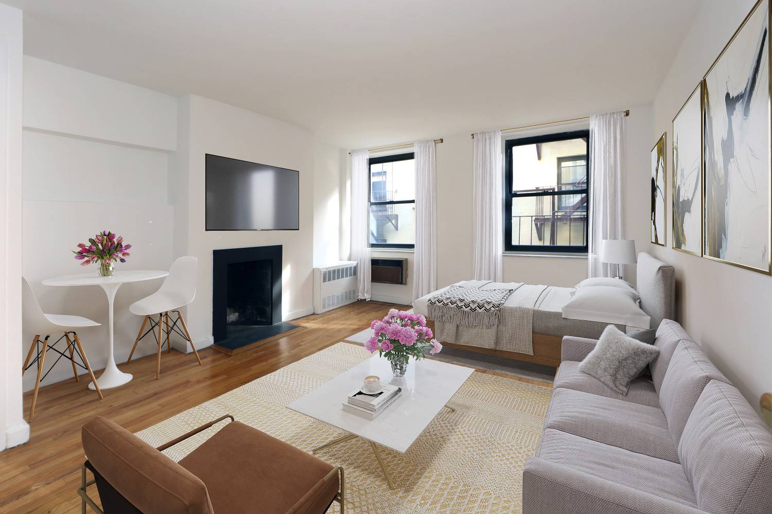 Soho Studio Apartment with New Kitchen and Stainless Steel Appliances!