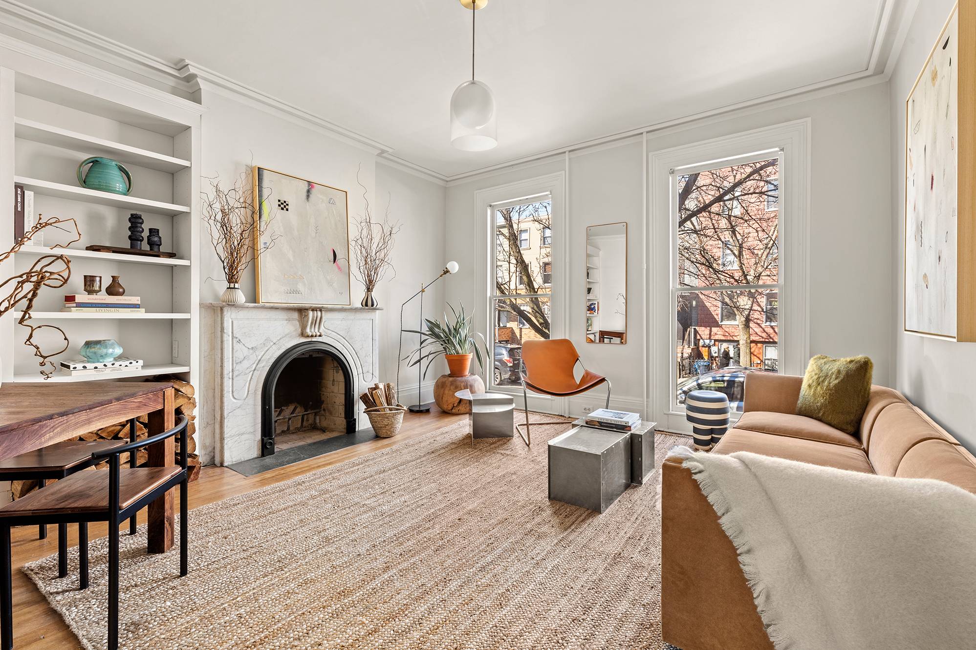 IMMACULATE TOWNHOME ON NEXUS OF GREENPOINT AND WILLIAMSBURG