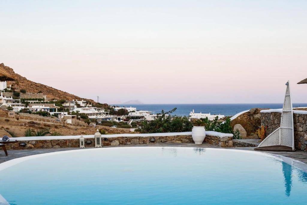 Villa with pool in Kalafati, Mykonos
