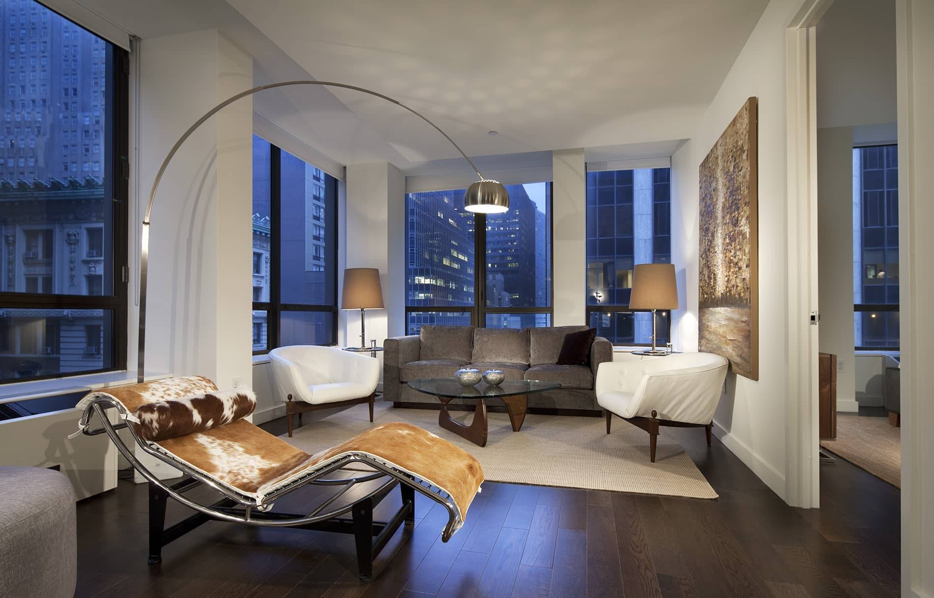 Top Floor 2 Bed FiDi Jewel, No Fee