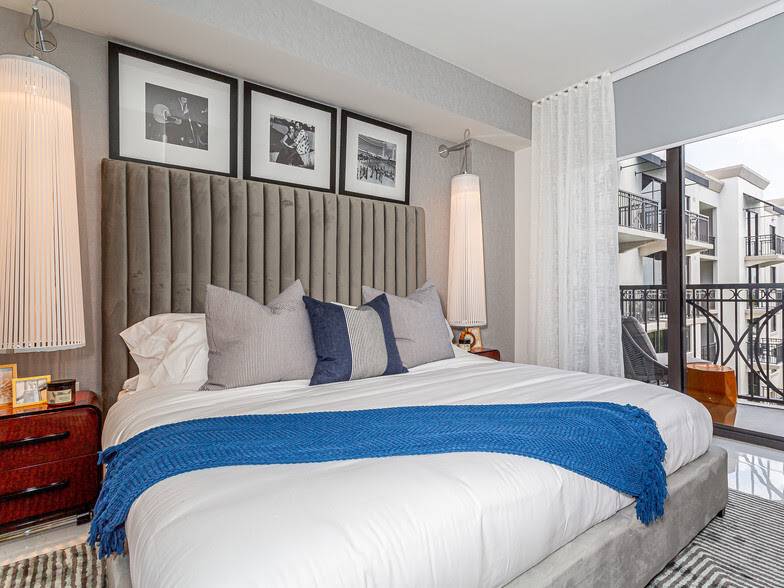 Coral Gables | Your Home | 2 bed 2 bath | 1,152 SF