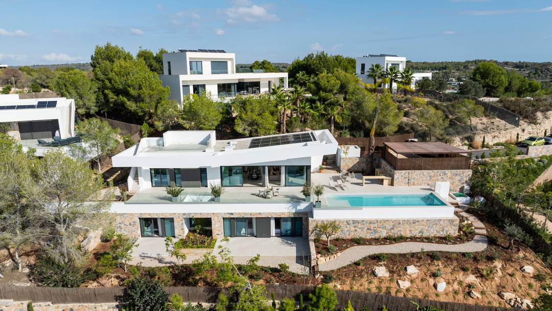 Villa Mimosa - An Oasis of Luxury in Golf Resort Las Colinas