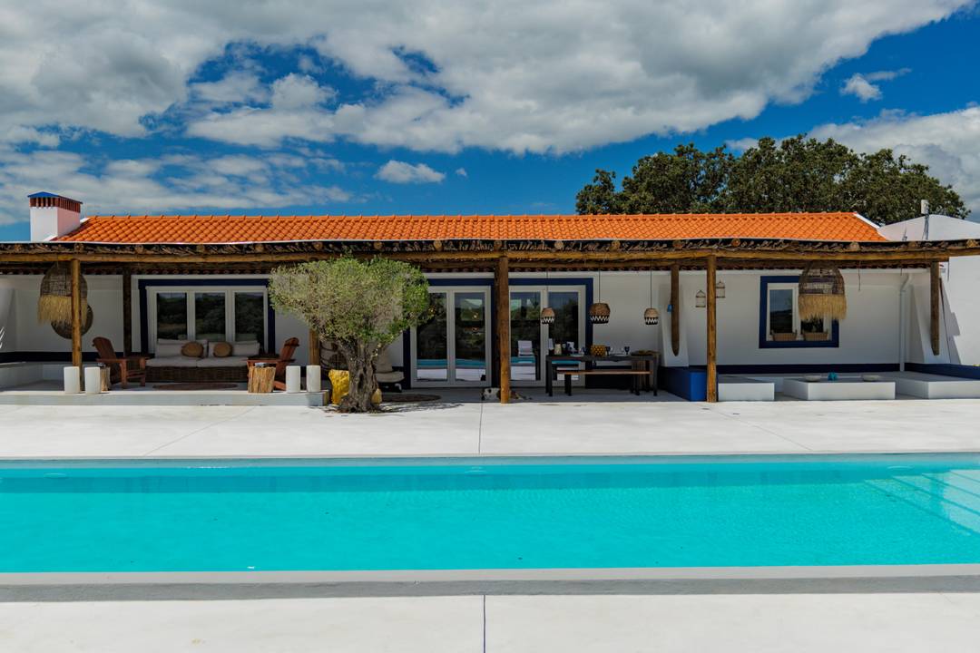 Charming 3 Bedroom Country House in Alentejo for SALE with cork tree plantation | Mora | Évora | Portugal