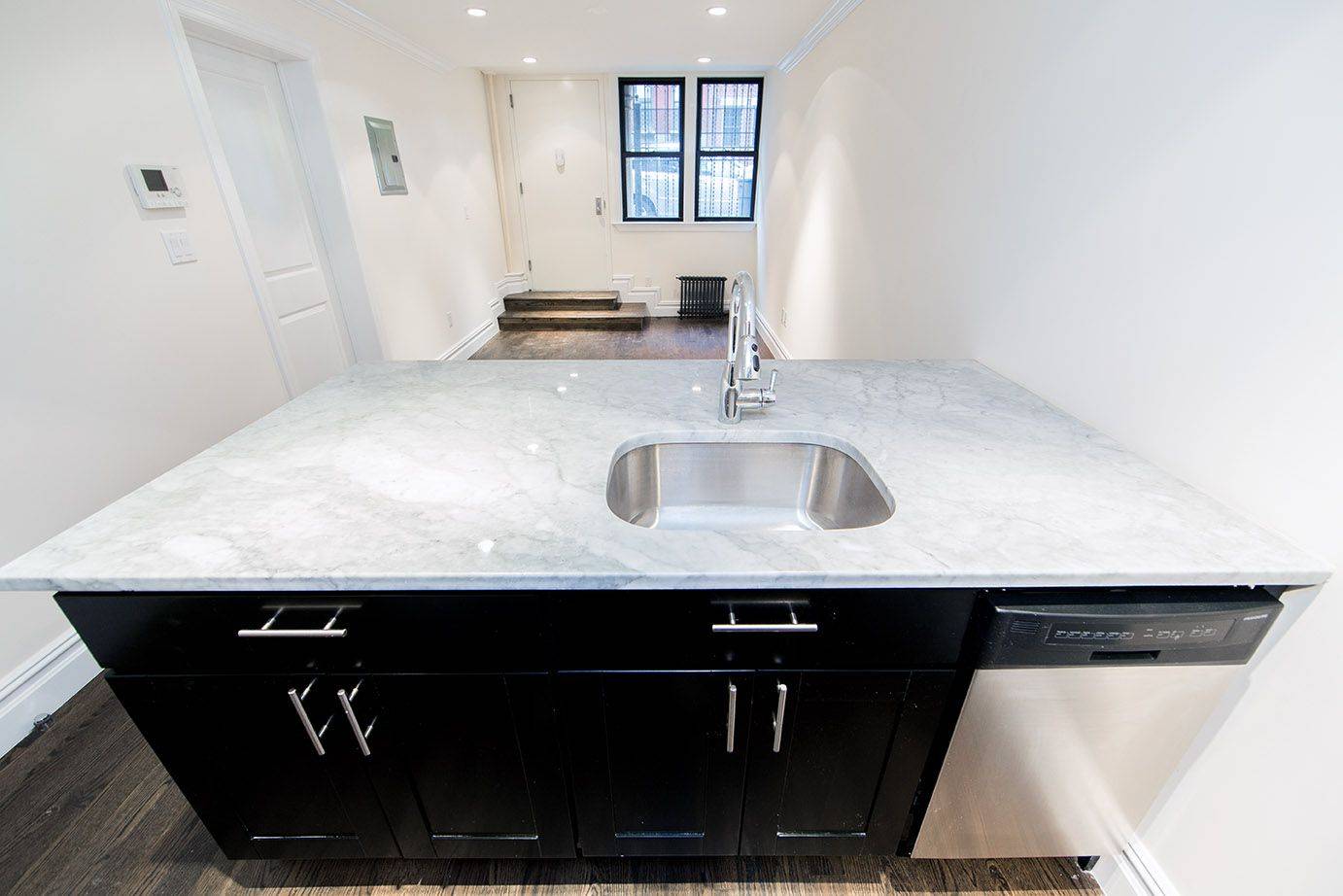 2BR 1.5BA, Gut Renovated Unit! Private Patio, Washer/Dryer,Ebony Hardwood Floors