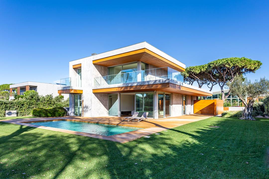 Cascais Villa | 4 Bedrooms | Heated Pool | Eco Architecture |  Next To Nature | Gated Community |