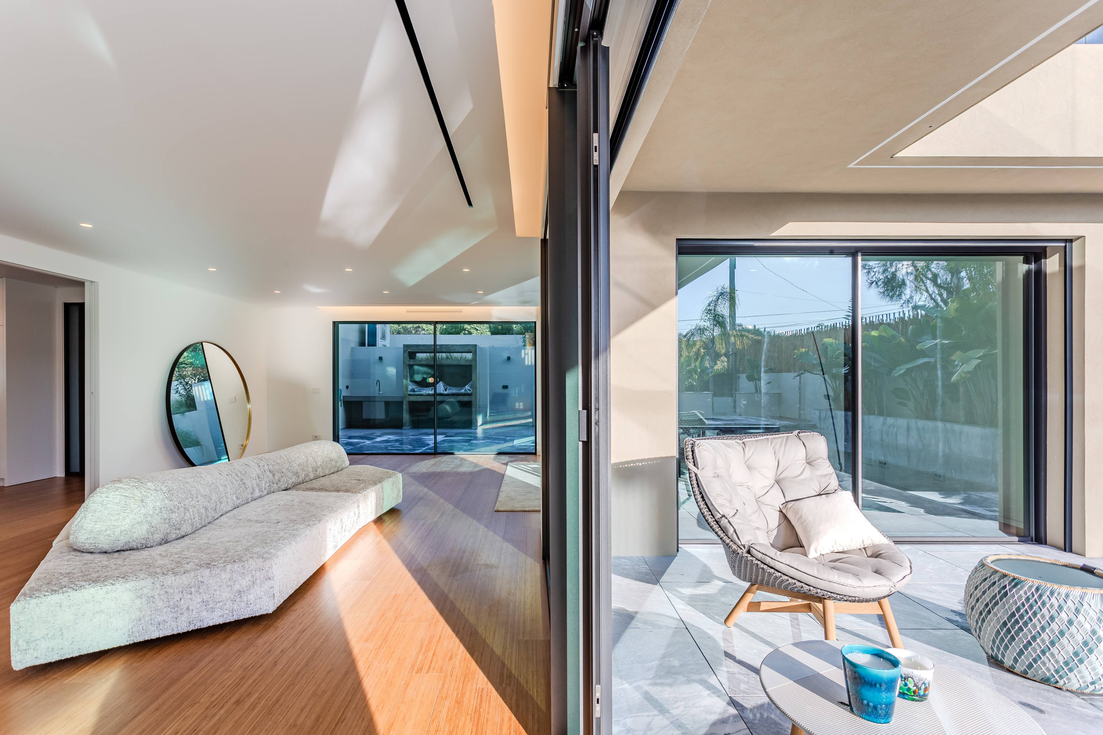Luxury and Elegance Combined: Riviera Last Villa in Cascais