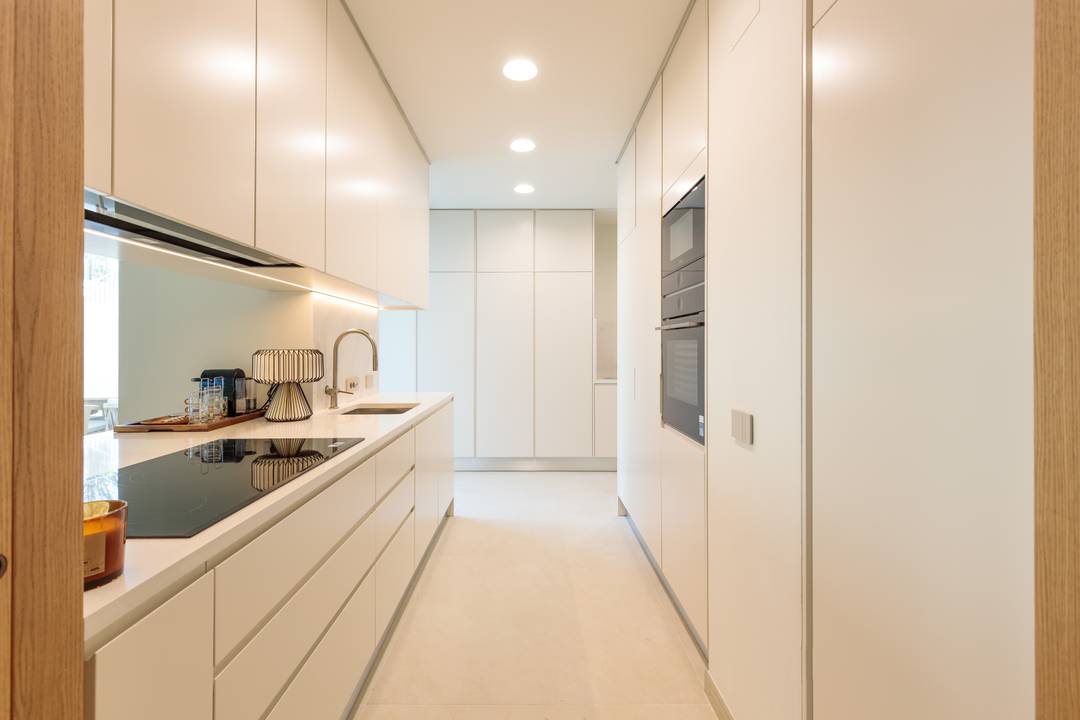 Estoril Apartment | T3-Duplex  | Indoor/Outdoor Pool | Gym & Spa| 3 Car Garage