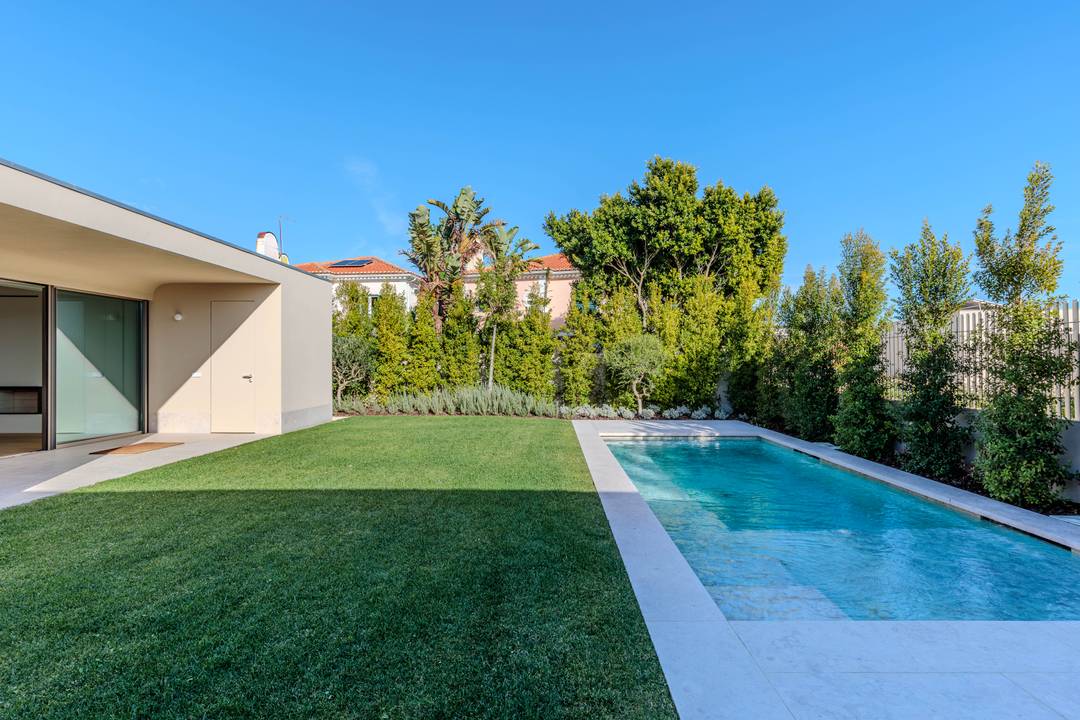 Family Villa | 4 +1 bedrooms | Heated Pool | Private Garden | Gym & Garage | Close To International Schools