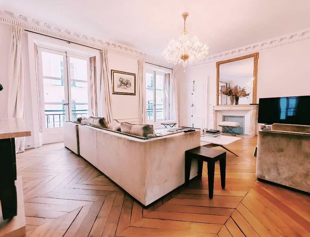 Rare Opportunity Saint Honoré/Vendôme- Fashion District- in an Historical Building With Car Park-