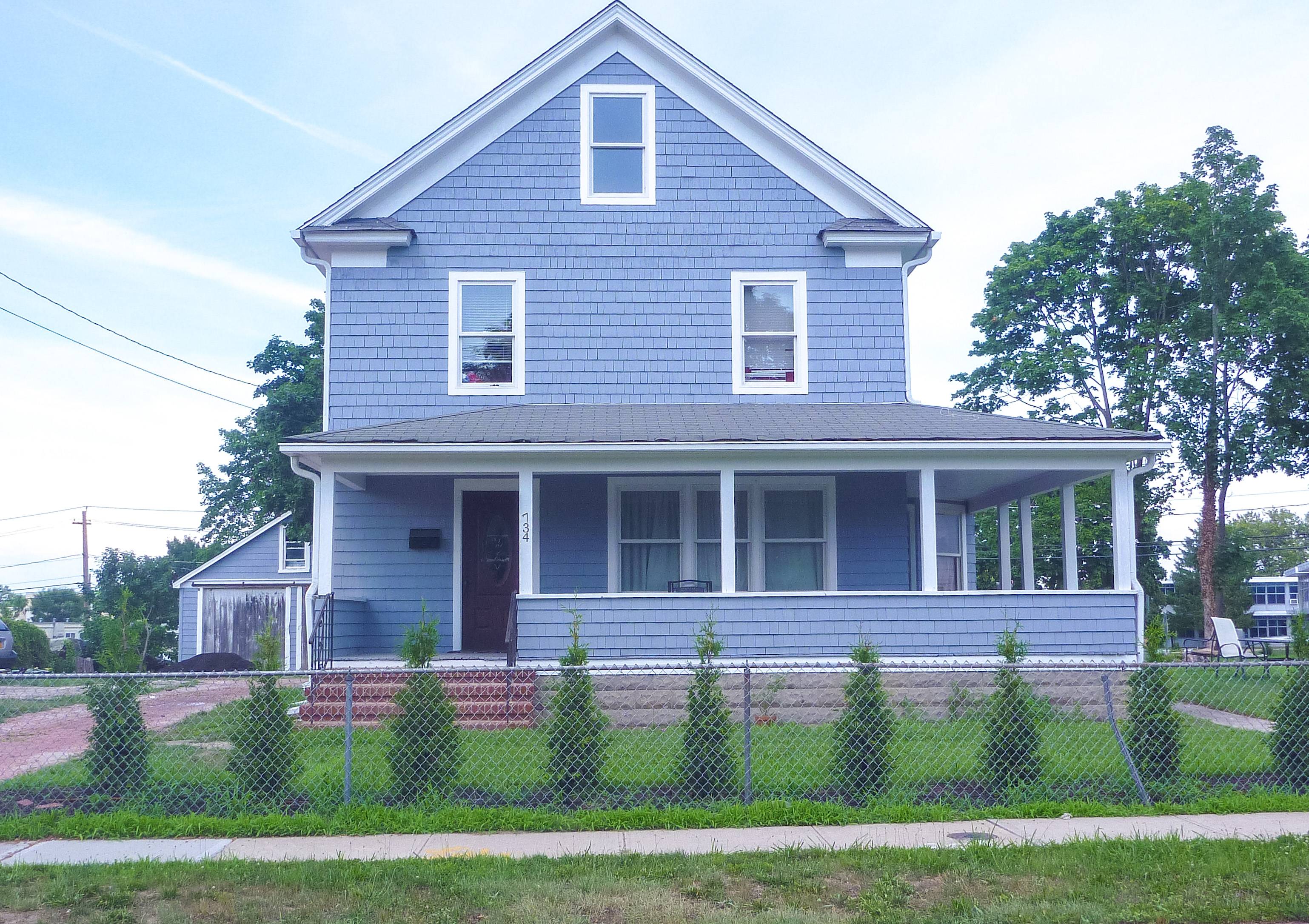 Large Victorian Farm House