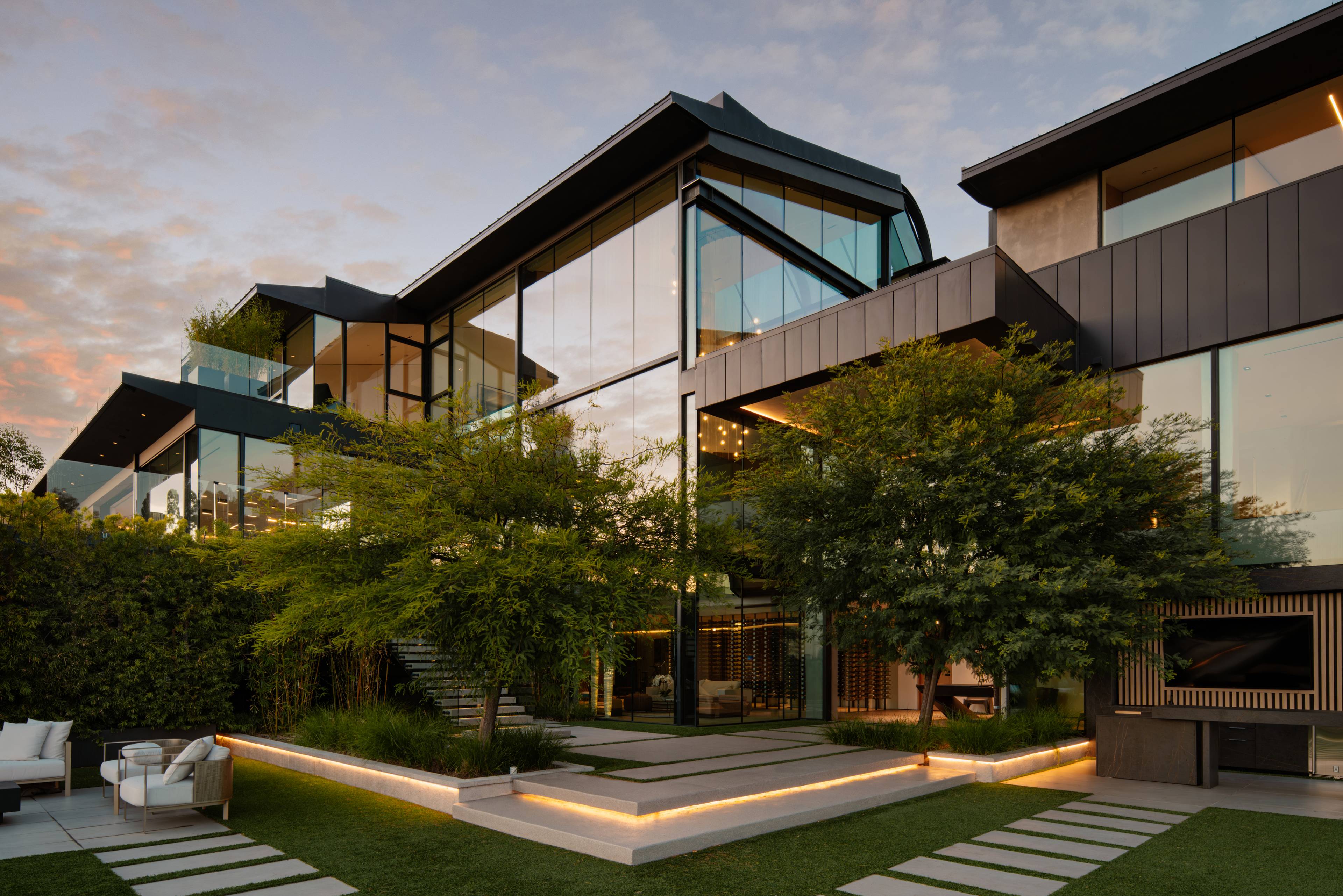 The Ultimate Bel Air Statement Home—A Limited-Edition Beacon of Art, Light & Altitude