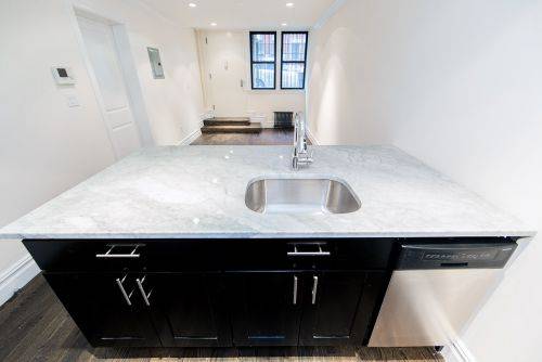 STEPS FROM N.Y.U,ASTOR PLACE,UNION SQUARE,PRIME EAST VILLAGE,1.5 MONTH FREE RENT AND NO FEE