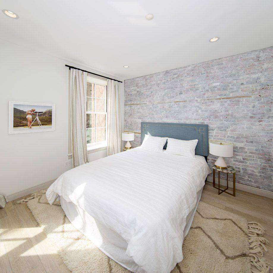 TREE LINE BLOCK,NEWLY RENOVATED 2BEDROOMS,GREENWHICH VILLAGE,STEAP WASINGTON SQUARE PARK,WEST 4,UNION SQUARE,2 MONTH FREE PLUS NO FEE