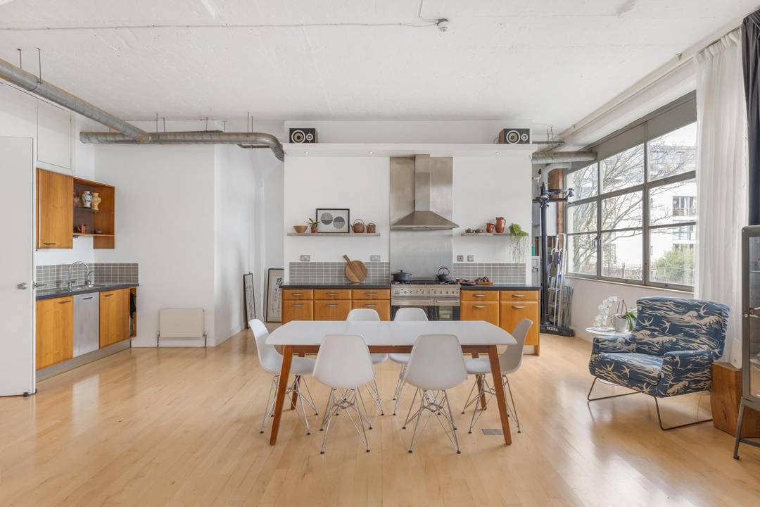 Breathtaking Warehouse Loft | Soaring 3.2m high Ceilings | Almost 1,200 Sq Ft | Crittall Windows | Gated | Parking | Porter | Prime Canal-Side Setting